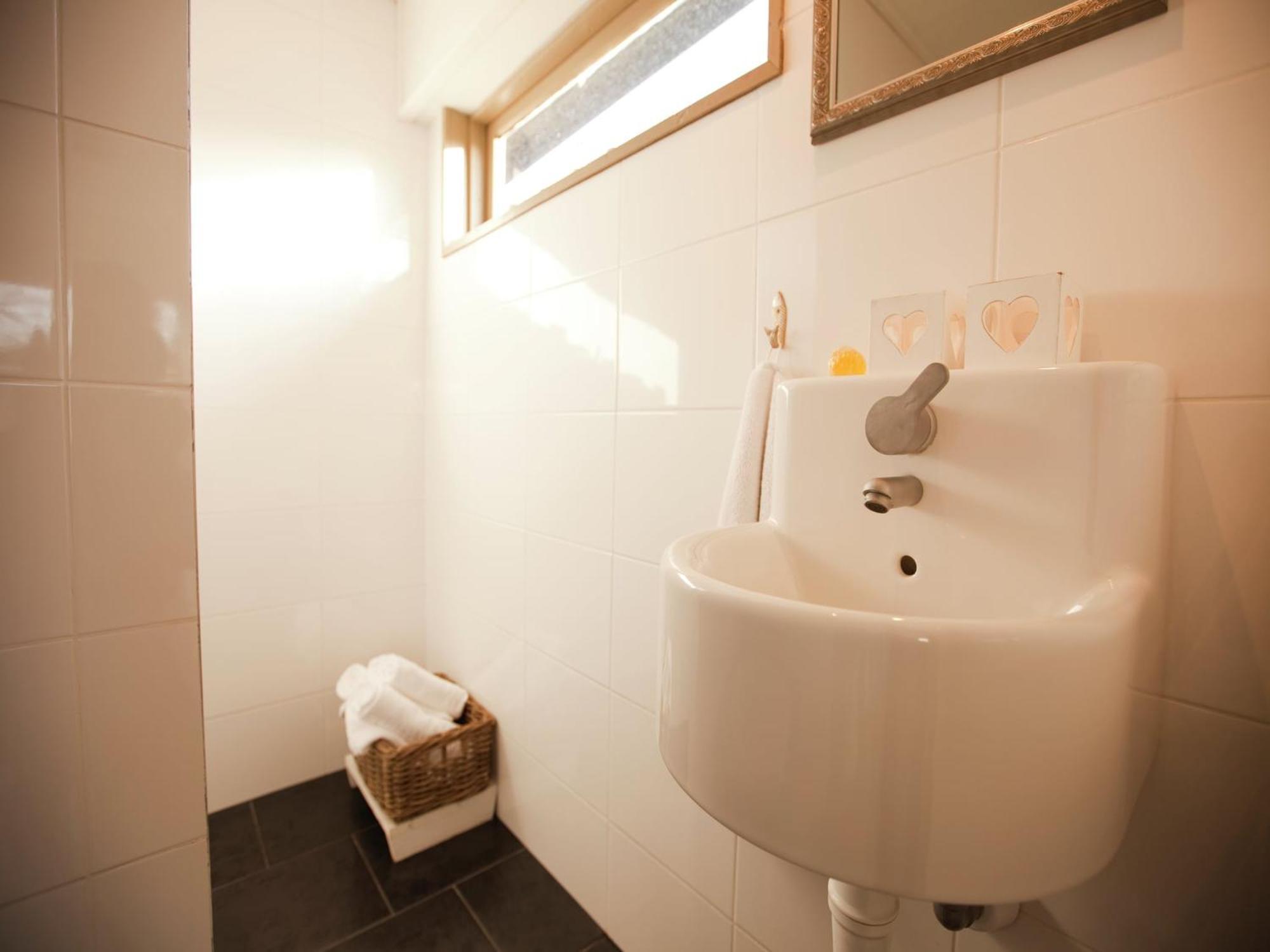 Cozy Cottage In Bergen With Terrace Ngoại thất bức ảnh
