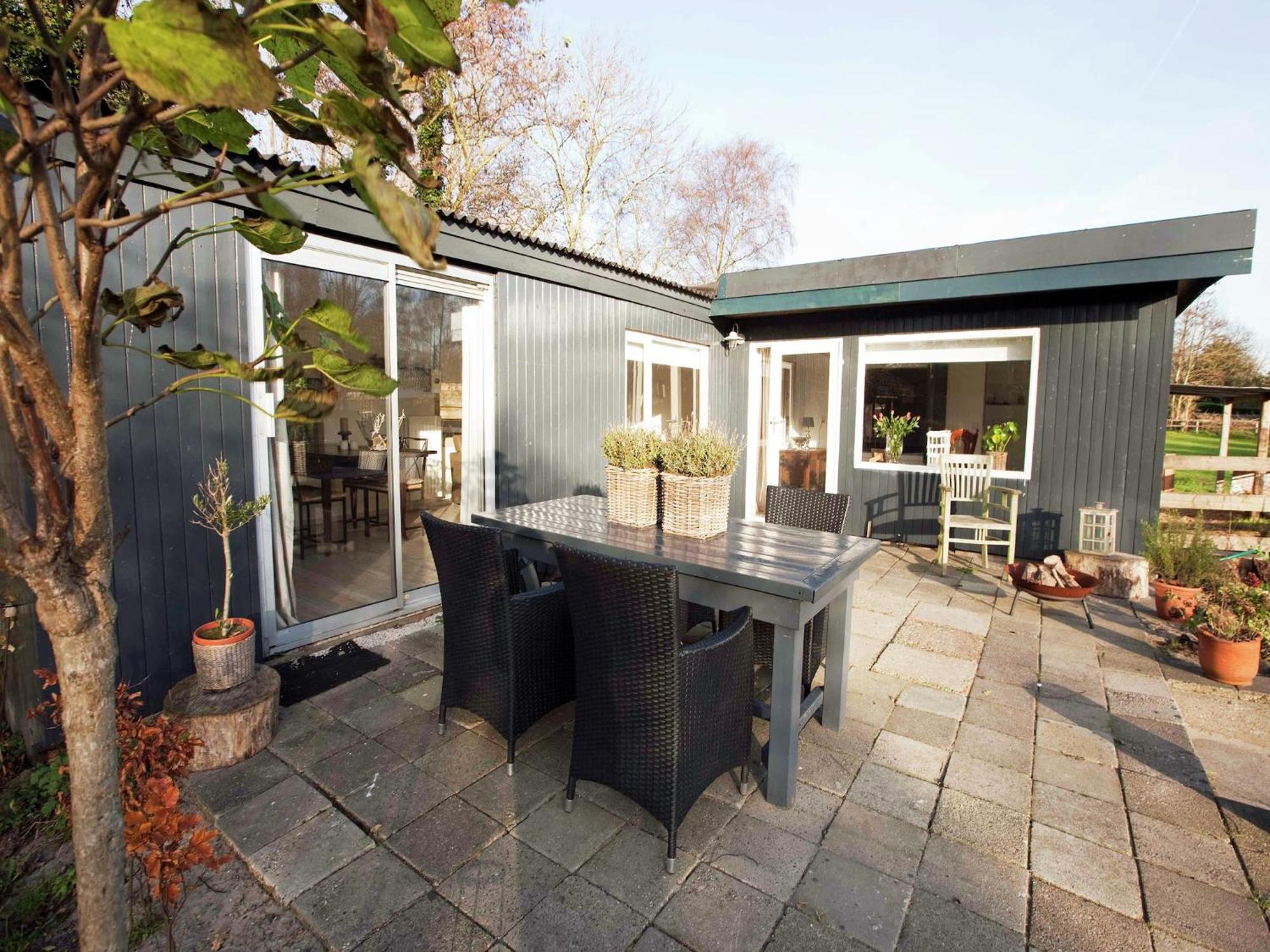 Cozy Cottage In Bergen With Terrace Ngoại thất bức ảnh
